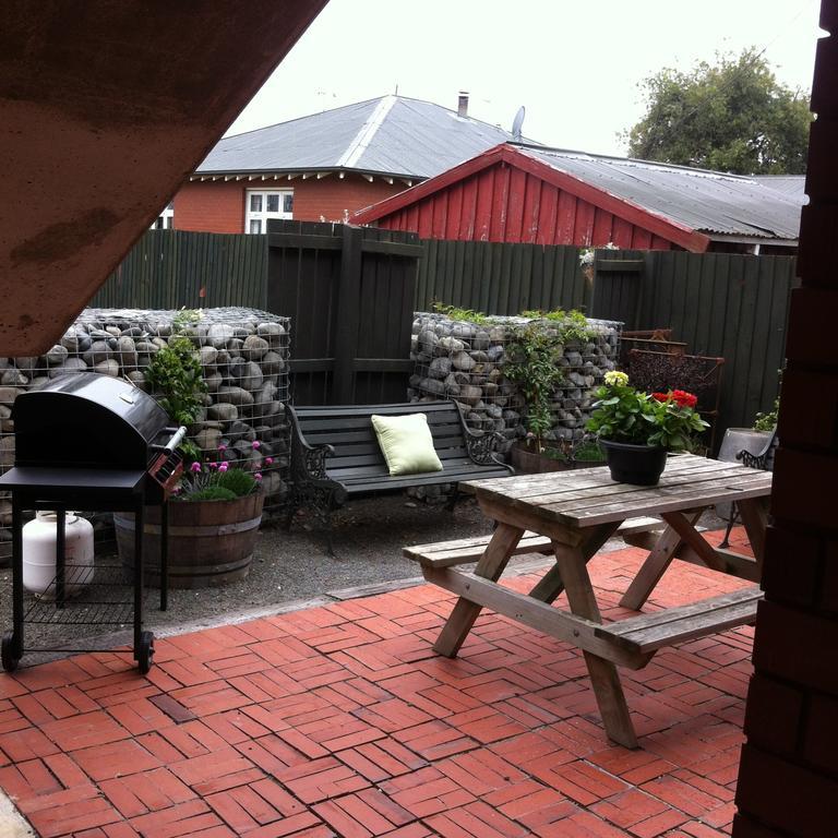 Darfield Motel Buitenkant foto